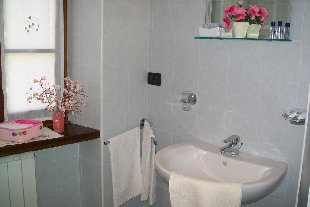 La Casa Del Borgo Apartment Beverino Phòng bức ảnh